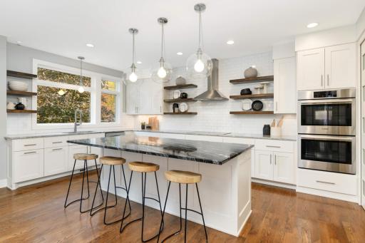 4022 Grimes Avenue S, Edina, MN 55416