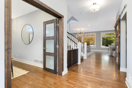 4022 Grimes Avenue S, Edina, MN 55416
