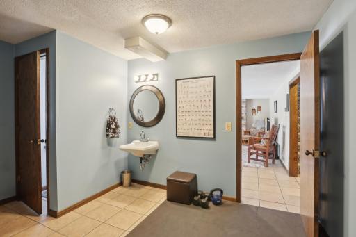 After you enjoy your day of skiing or gardening, hiking and exploring head to the spa! This space includes a yoga room and 3/4 bath.