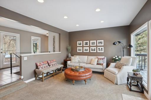 Comfortable and casually elegant main living space.
Smooth ceilings and recessed lighting.