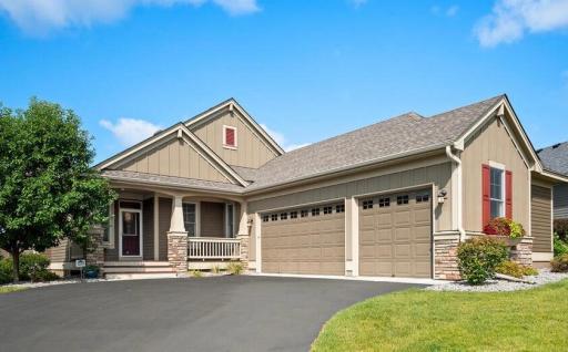 1285 Palisade Circle, Woodbury, MN 55129