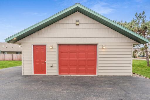 14396 Grand Oaks Drive, Baxter, MN 56425