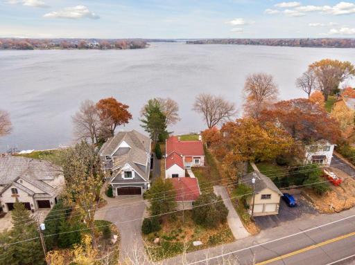 1760 Shadywood Road, Wayzata, MN 55391
