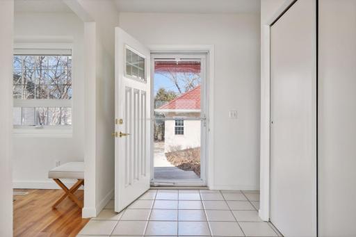 1760 Shadywood Road, Wayzata, MN 55391