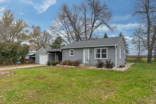 37544 County Road 15, Saint Peter, MN 56082