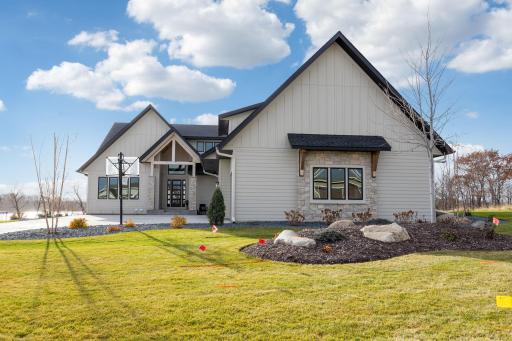 25602 Cedar Lane, New Prague, MN 56071