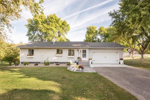 1607 Scenic Heights Road NE, Alexandria, MN 56308
