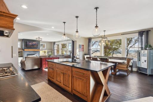 7081 Halstead Drive, Minnetrista, MN 55364