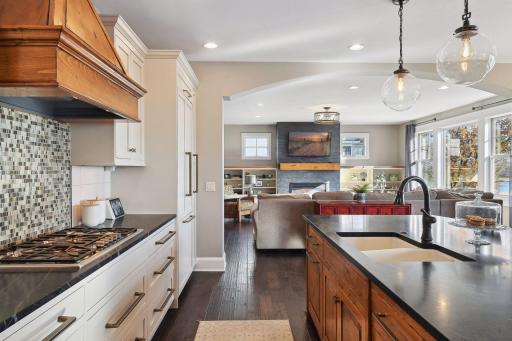 7081 Halstead Drive, Minnetrista, MN 55364