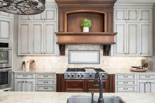 7808 Cress View Lane, Prior Lake, MN 55372