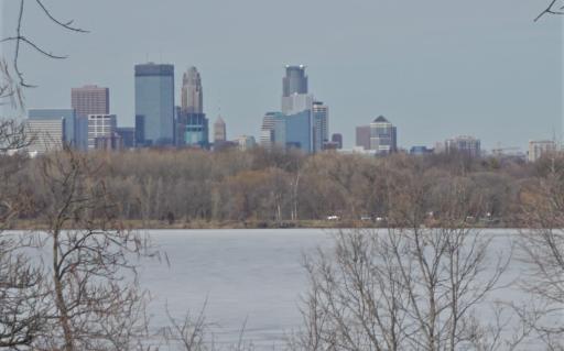 486X E Lake Harriet Parkway, Minneapolis, MN 55419