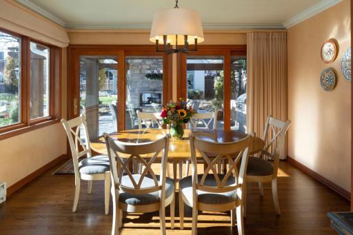 2764 W Lake of the Isles - Breakfast/Sunroom with sliders to covered patio and outdoor grill station.