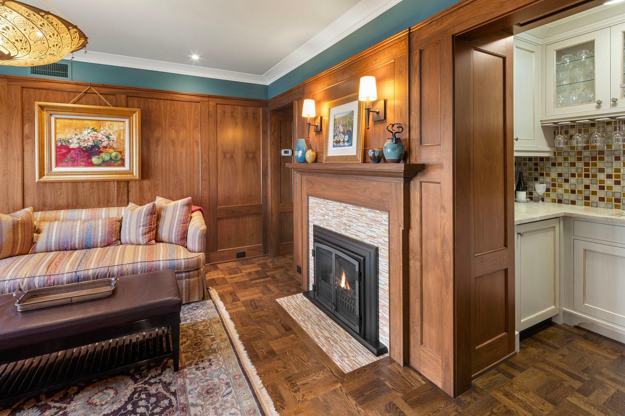 2764 W Lake of the Isles - front study/den with wet bar