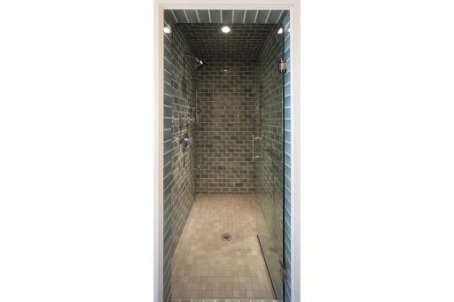 2764 W Lake of the Isles -beautiful tile work