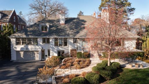 2764 W Lake Of The Isles Parkway, Minneapolis, MN 55416