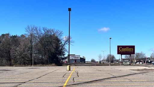 310 34th Ave W Alexandria, MN 56308-almost 60,000 sq ft of lighted parking lot.