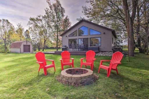 602 S Shore Drive, Detroit Lakes, MN 56501