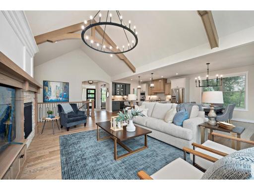 3 Pondview Trail, North Oaks, MN 55127