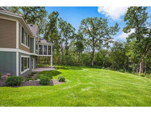 3 Pondview Trail, North Oaks, MN 55127