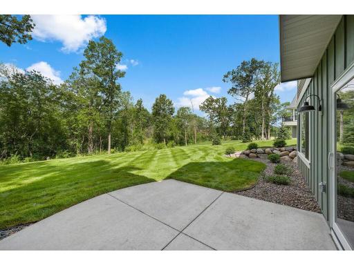 3 Pondview Trail, North Oaks, MN 55127