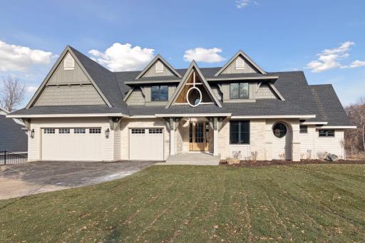 785 Wentworth Avenue, Mendota Heights, MN 55118
