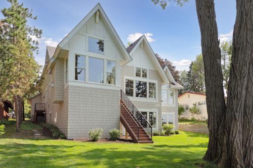 675 Sunset Court, Saint Paul, MN 55126