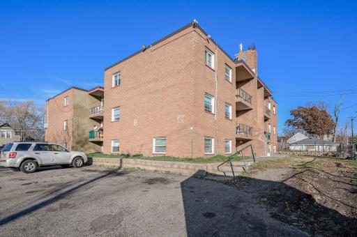 Saint Paul, MN 55106