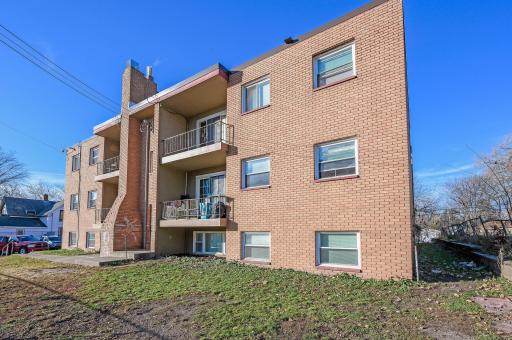 Saint Paul, MN 55106