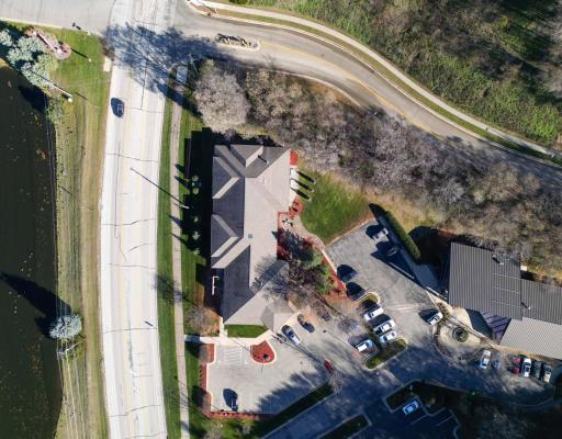 Property Photos-6.jpg