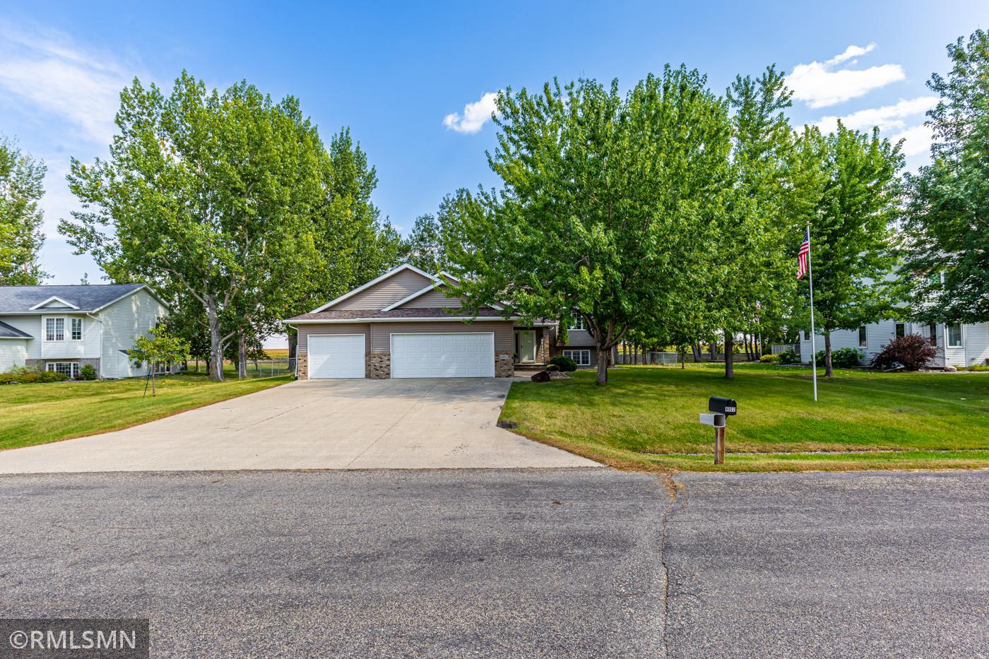 Exterior - Mature Trees and a large lot!