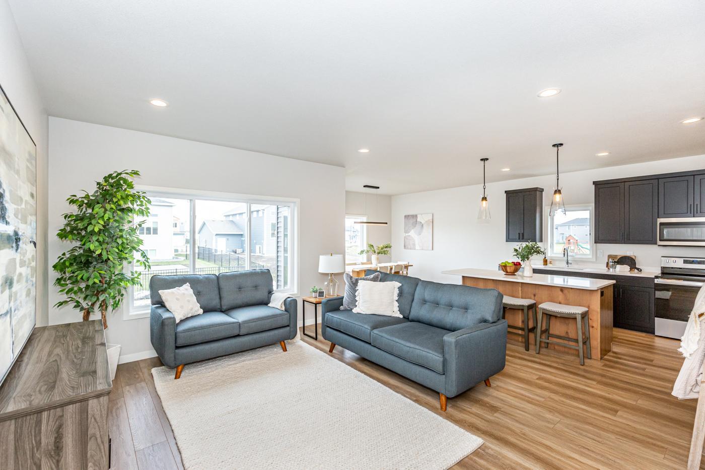 Kitchen/Living Room - Open and spacious living room/kitchen