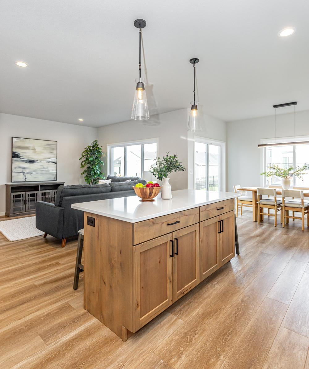 Kitchen - Quartz Tops and Soft Close cabinets!