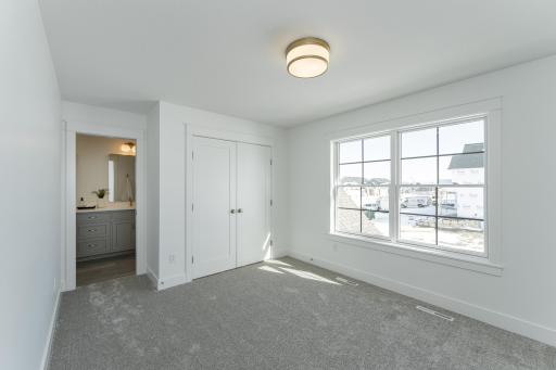 2859 Bentley Drive SW, Rochester, MN 55902