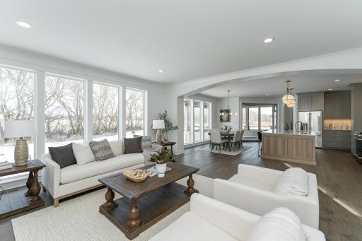 2859 Bentley Drive SW, Rochester, MN 55902