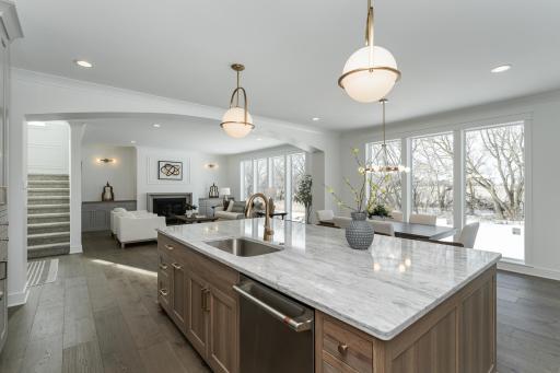 2859 Bentley Drive SW, Rochester, MN 55902