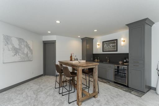 2859 Bentley Drive SW, Rochester, MN 55902