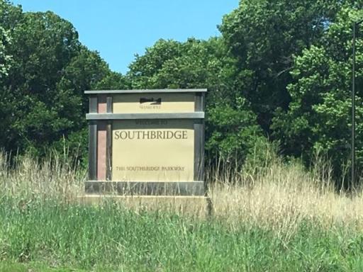 1912 Tyrone Drive, Shakopee, MN 55379