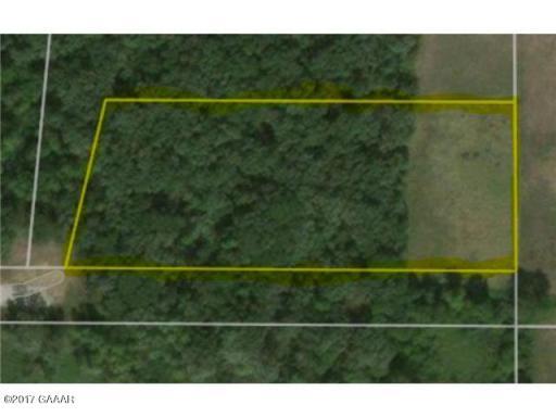 10988 203rd Avenue NE, New London, MN 56273
