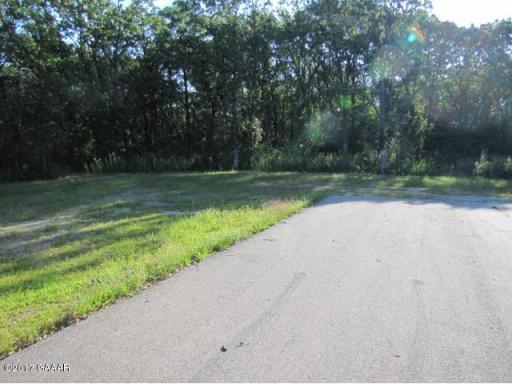 10988 203rd Avenue NE, New London, MN 56273