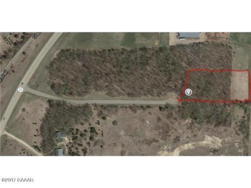 10988 203rd Avenue NE, New London, MN 56273