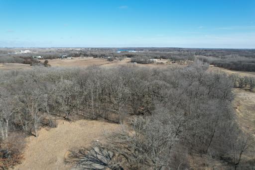 10988 203rd Avenue NE, New London, MN 56273