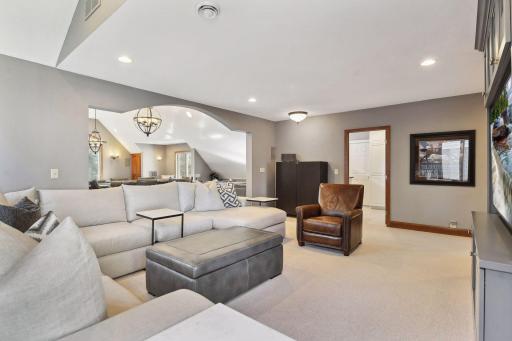 2166 Shadywood Road, Wayzata, MN 55391