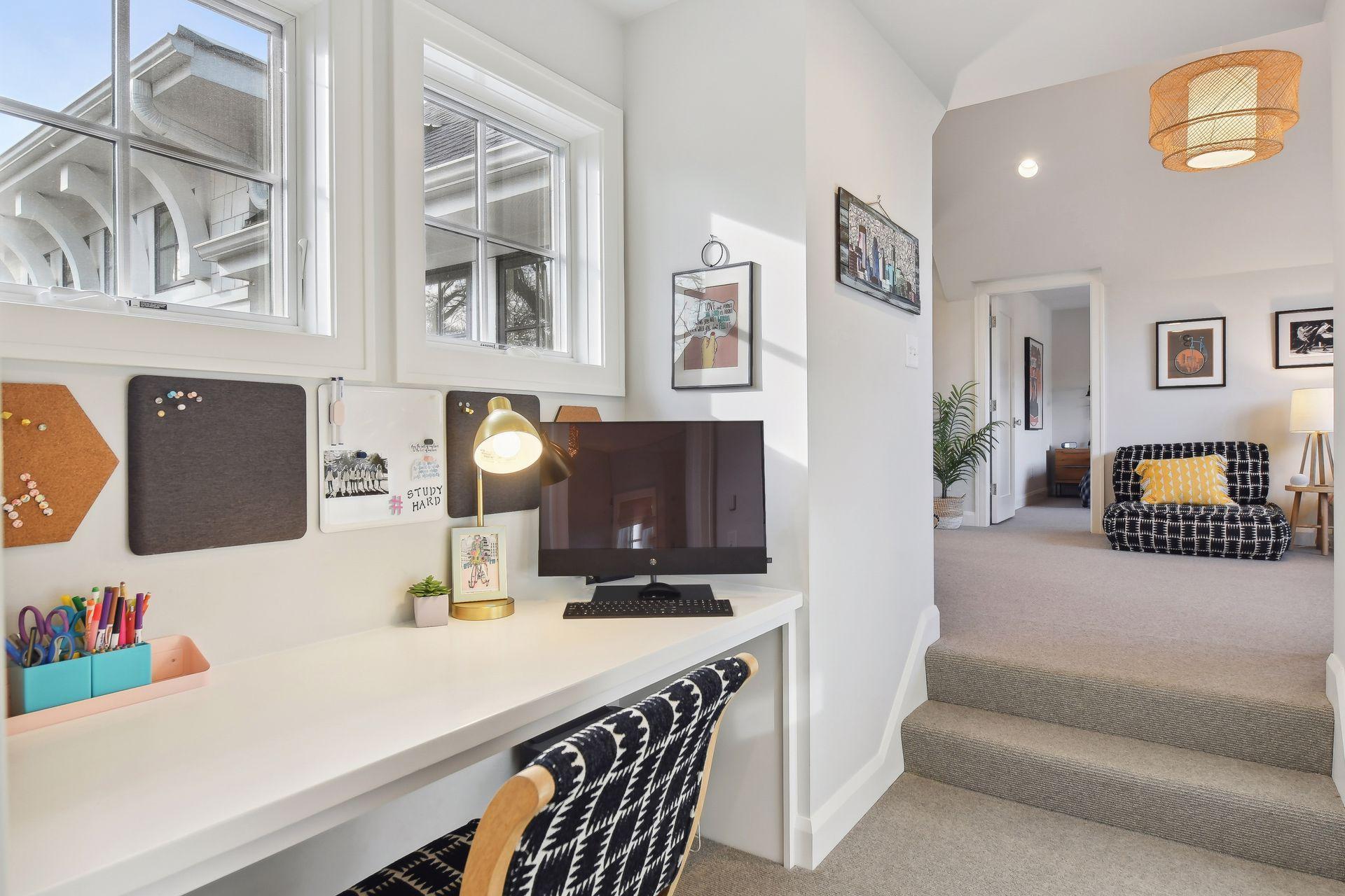 Bonus room + desk area.