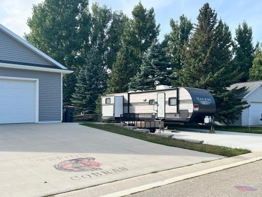 616 5th Street, West Concord, MN 55985
