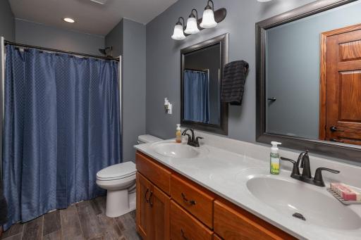 616 5th Street, West Concord, MN 55985