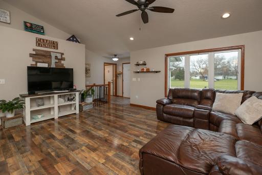 616 5th Street, West Concord, MN 55985