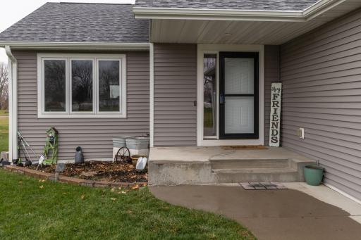 616 5th Street, West Concord, MN 55985