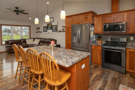 616 5th Street, West Concord, MN 55985
