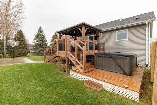 616 5th Street, West Concord, MN 55985