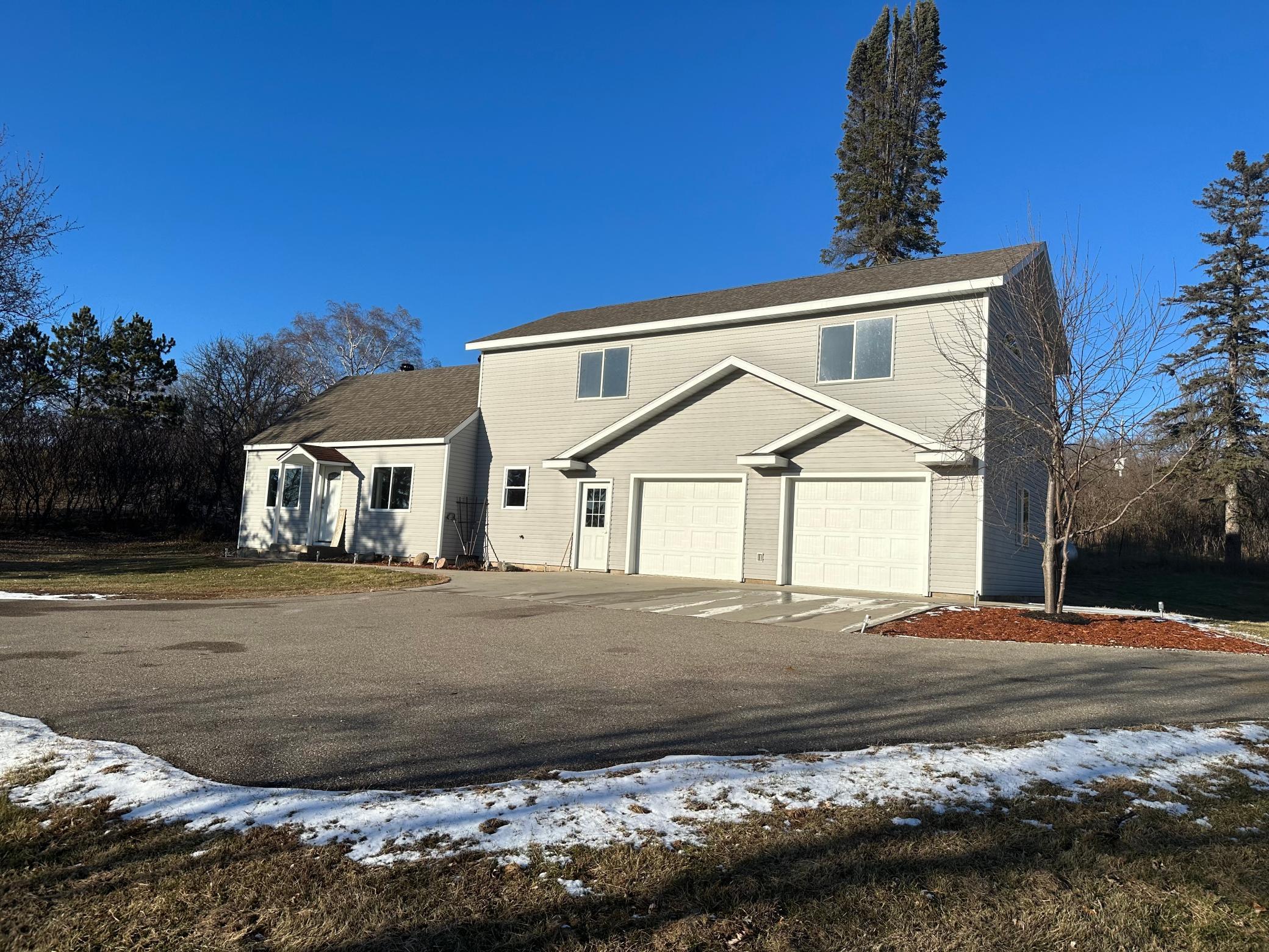 McHugh attached garage.jpg